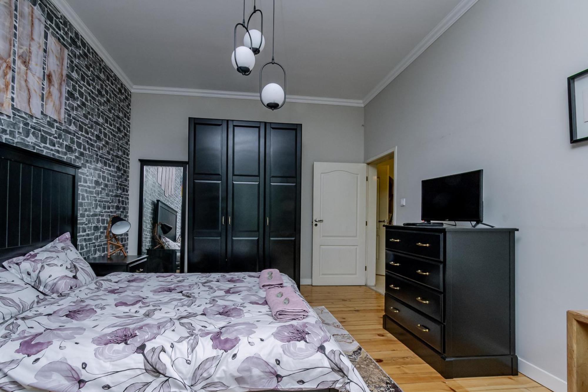 5 Seconds Away From The Main Street, Free Secured Parking Apartment Sofia Exterior photo